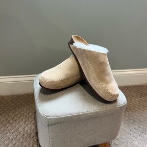 Jenni Kayne Tan Suede Shearling Lined Clogs.